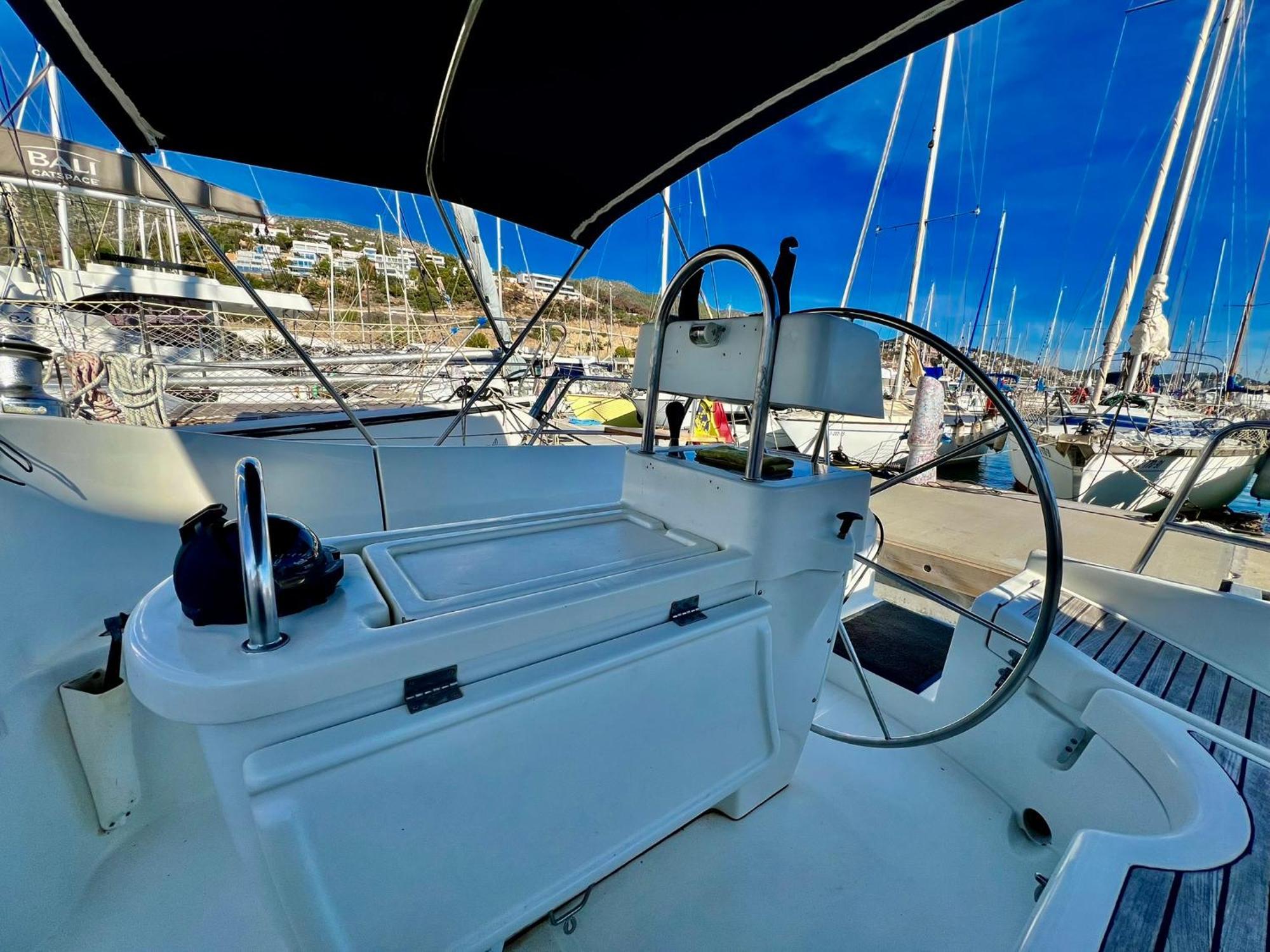 Magnific Sailboat Next To The Beach Bcn Badalona Exterior foto